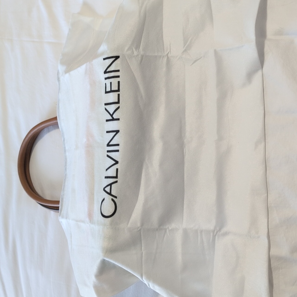 NWT Calvin Klein Daffodil Purse - Picture 16 of 16